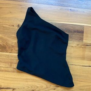 One shoulder top